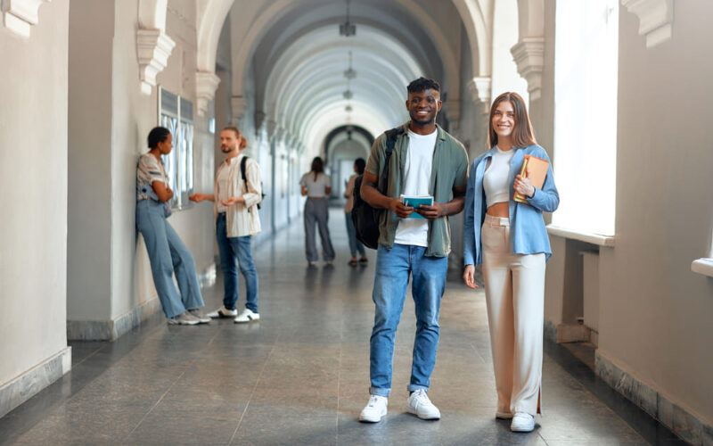 Oportunidades para estudiar Biotecnología en Panamá: la Universidad Latina lidera la oferta